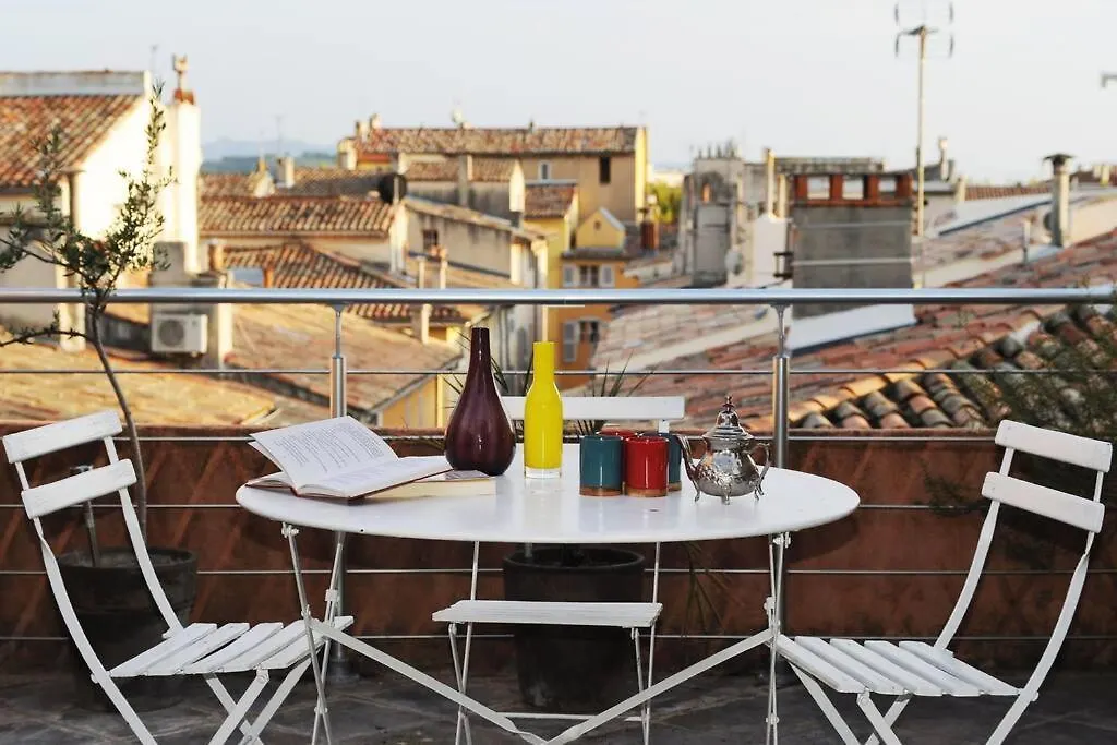 Appartement Vieille Ville 55 M2 Avec Terrasse 16M2 Et 2Chambres Vraie Climatisation location